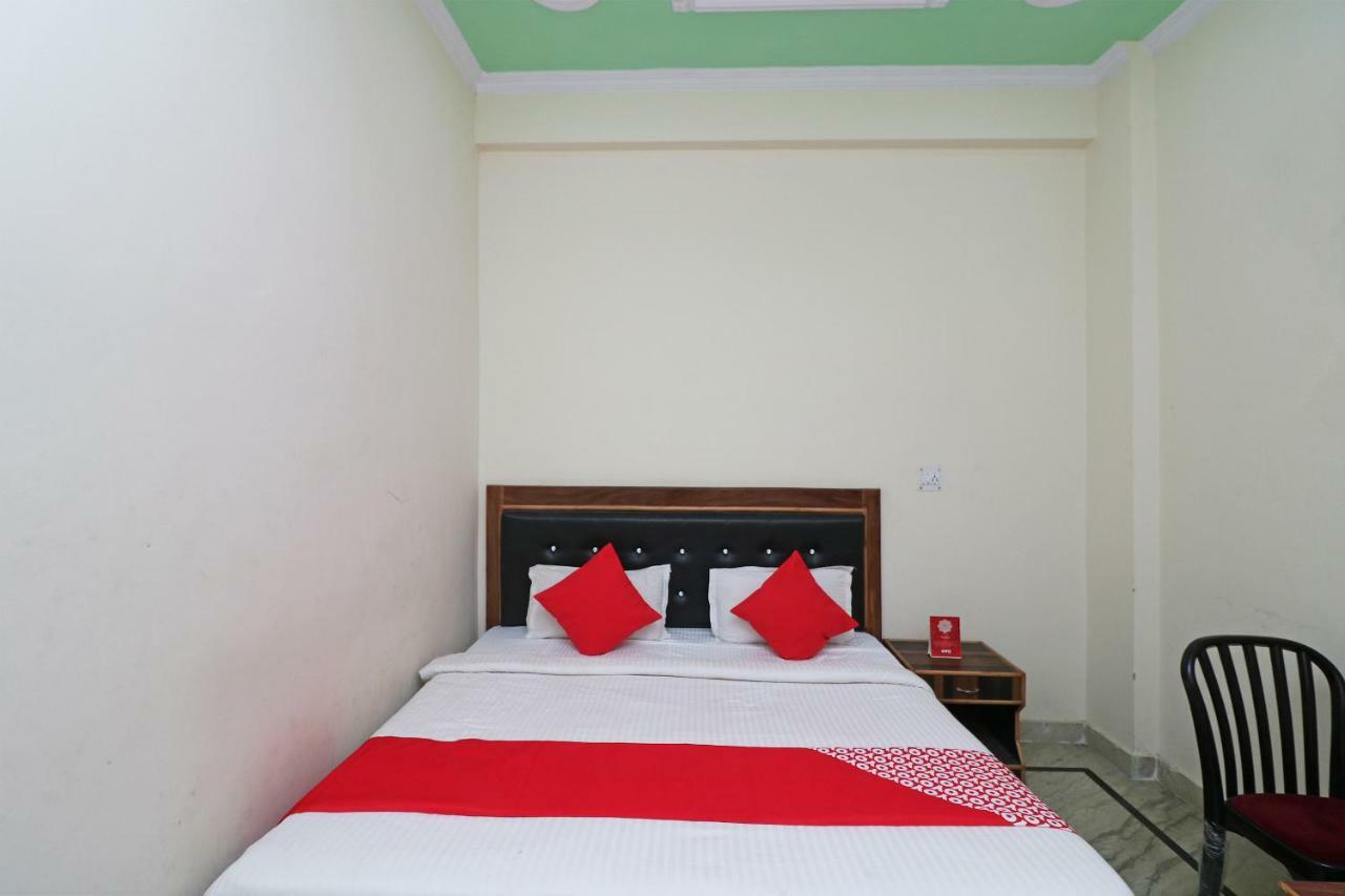 Hotel Oyo 29534 Pacific