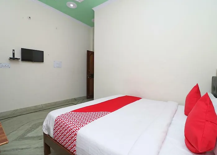 Oyo 29534 Hotel Pacific
