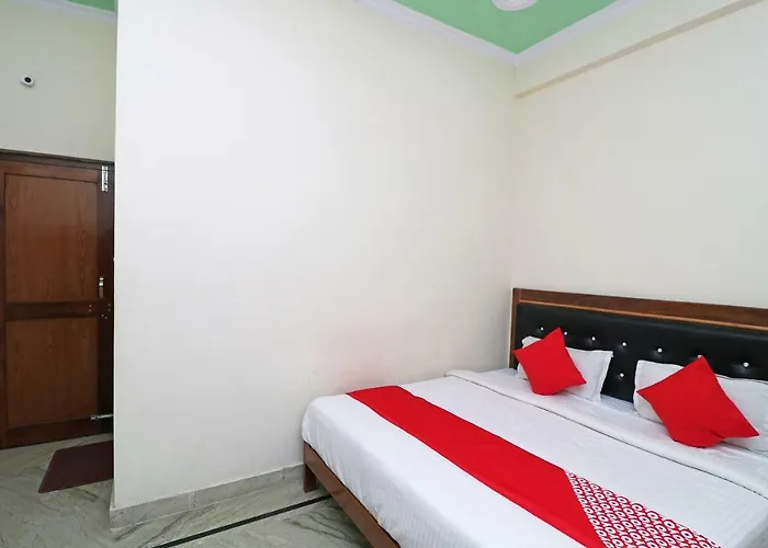 Oyo 29534 Hotel Pacific